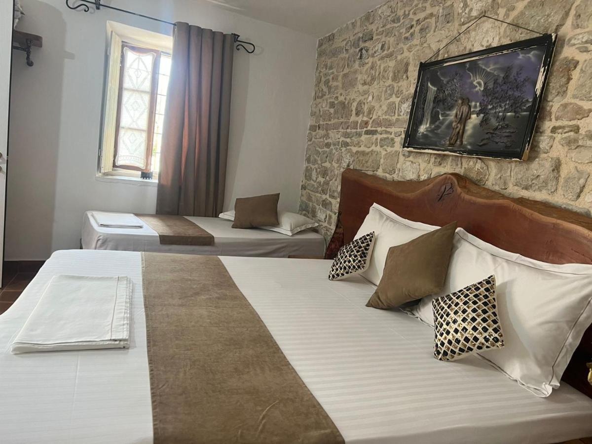 Hotel Omer The Ottoman House Berat Exterior foto
